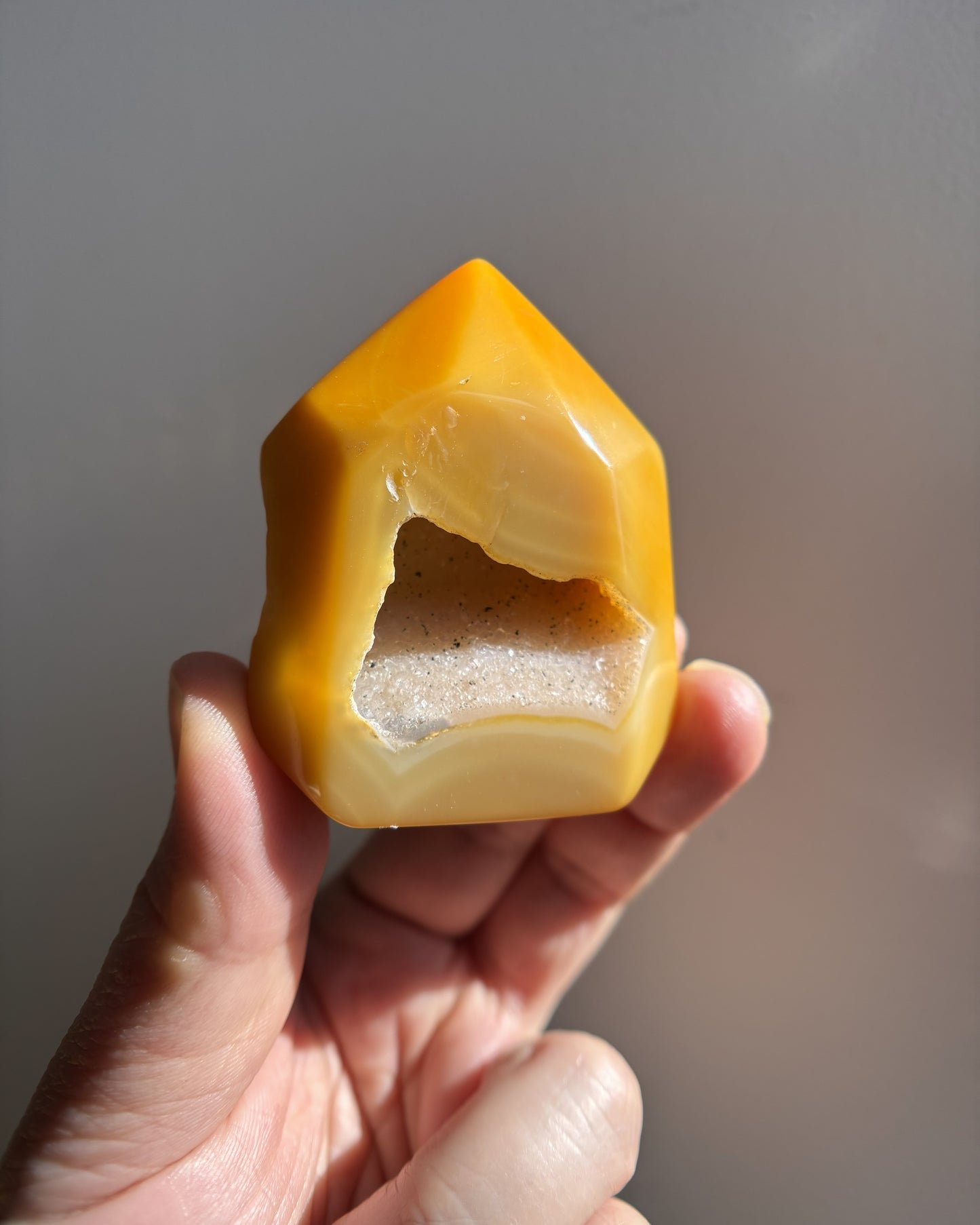 Mini Agate Standing Point 65g