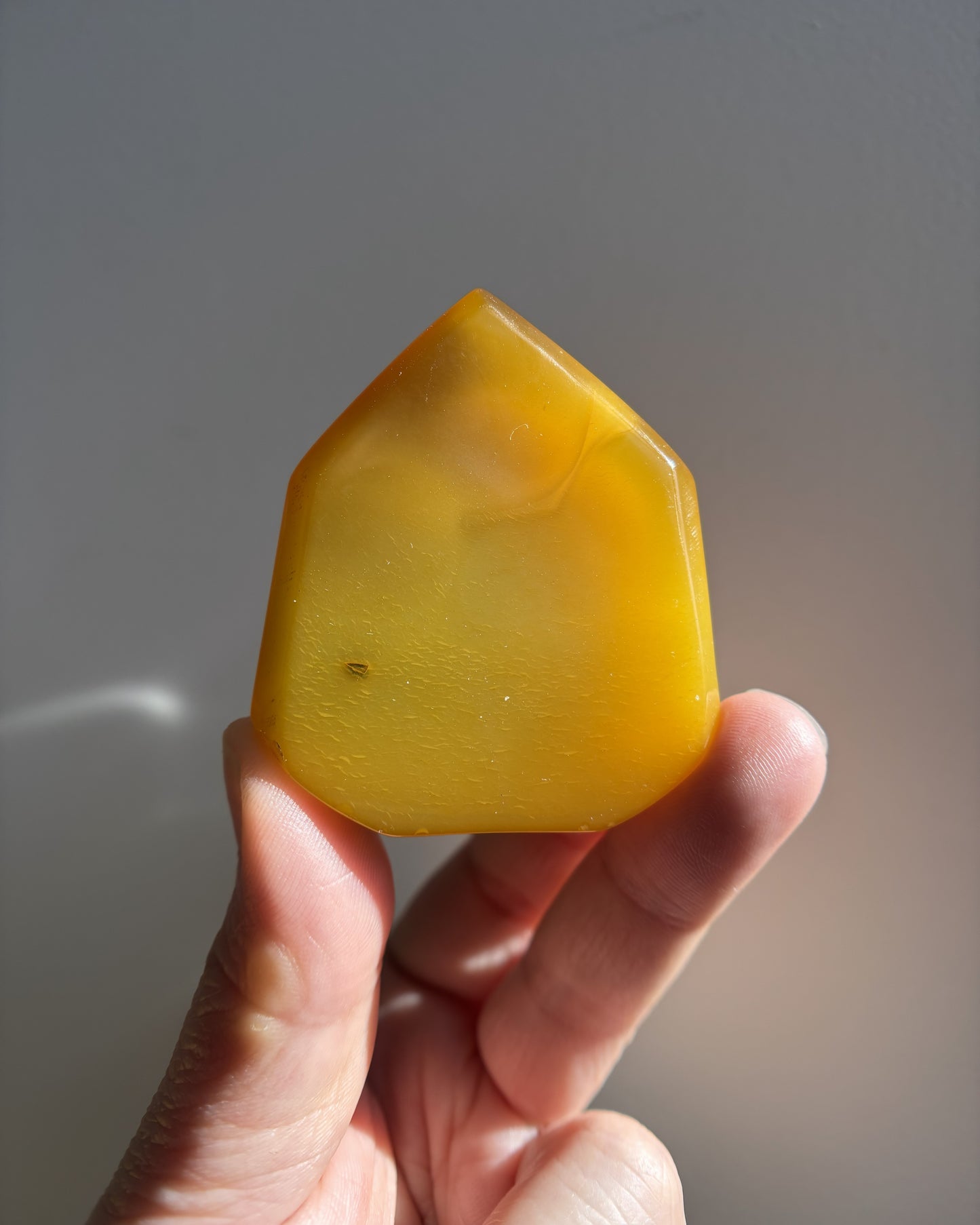 Mini Agate Standing Point 69g