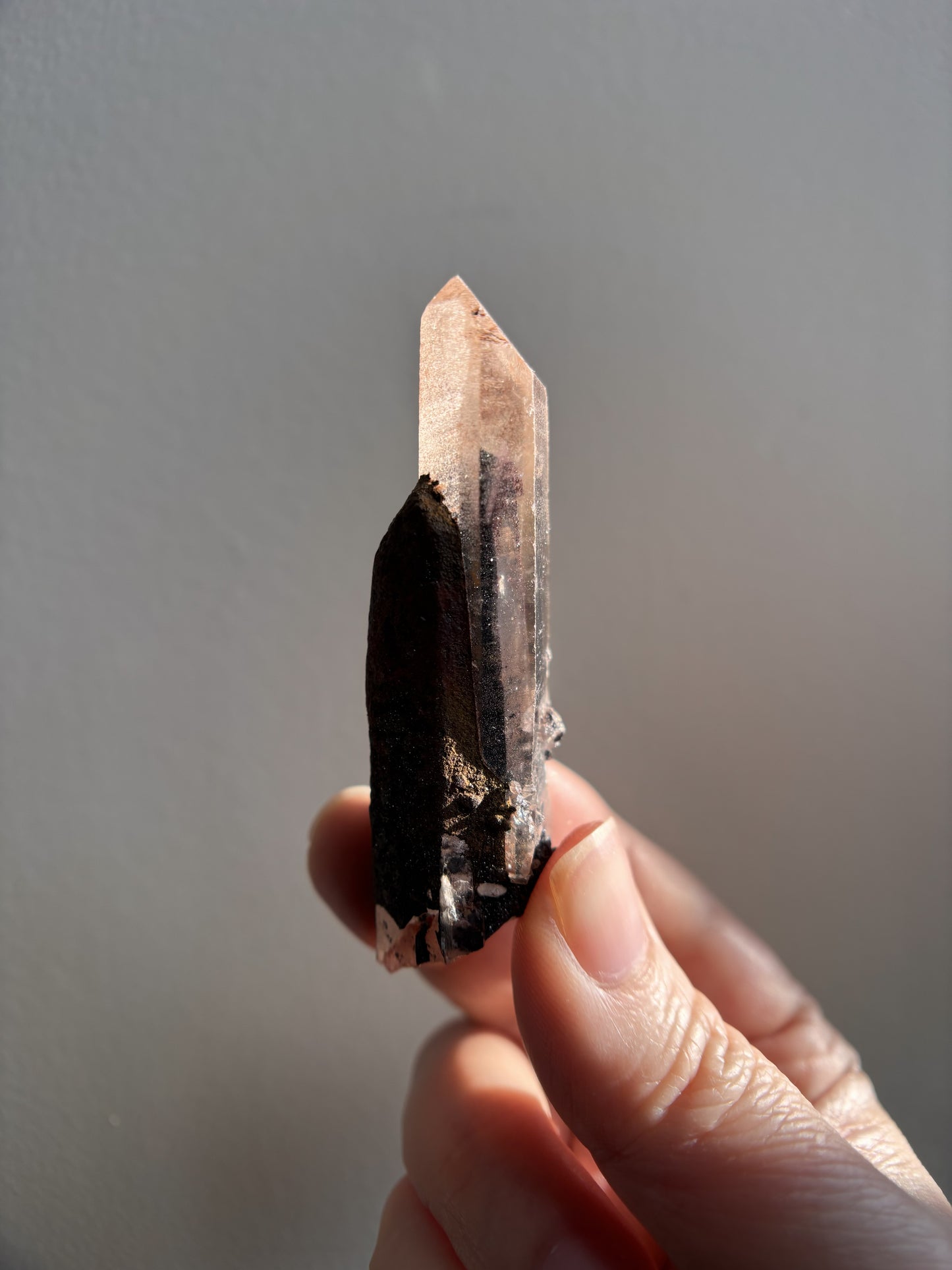 Nevara Quartz 27.2g