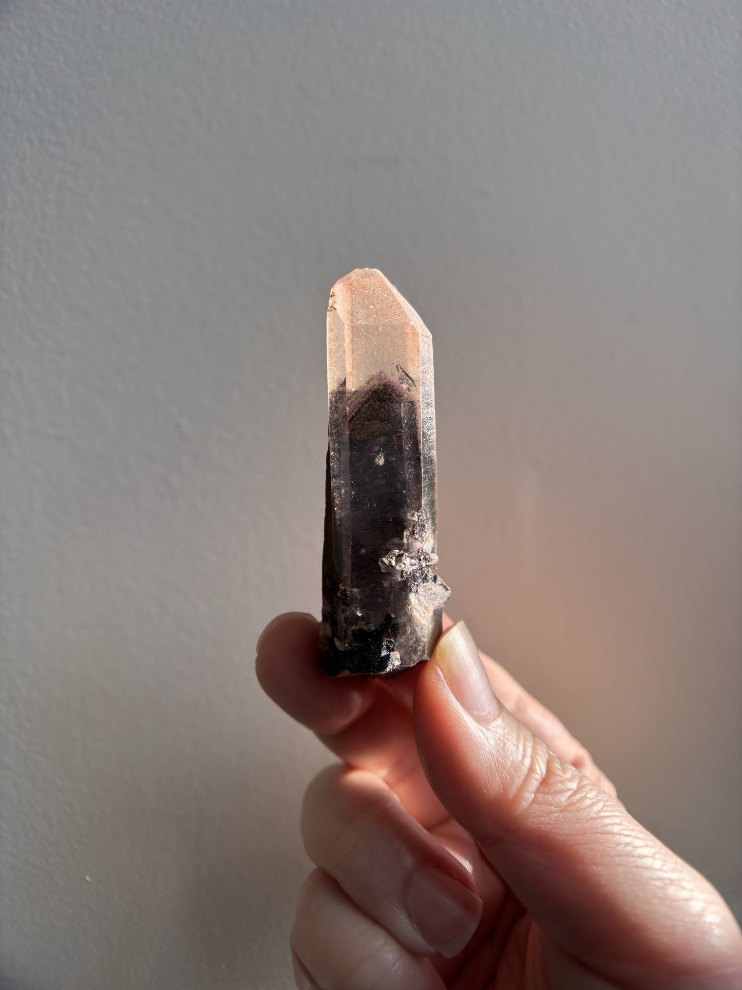 Nevara Quartz 27.2g
