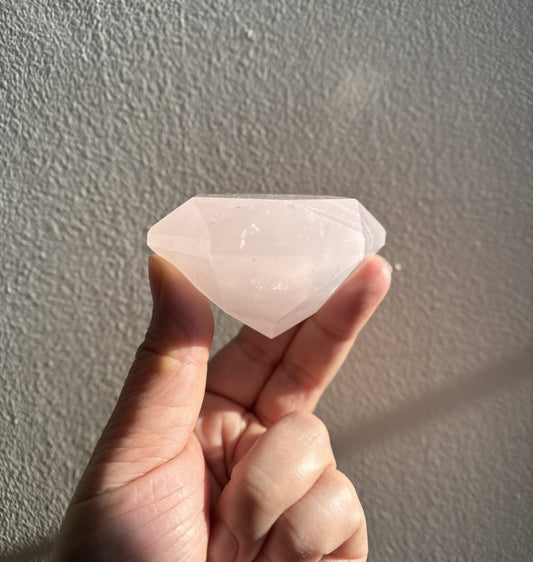 Pale Pink Diamond Quartz