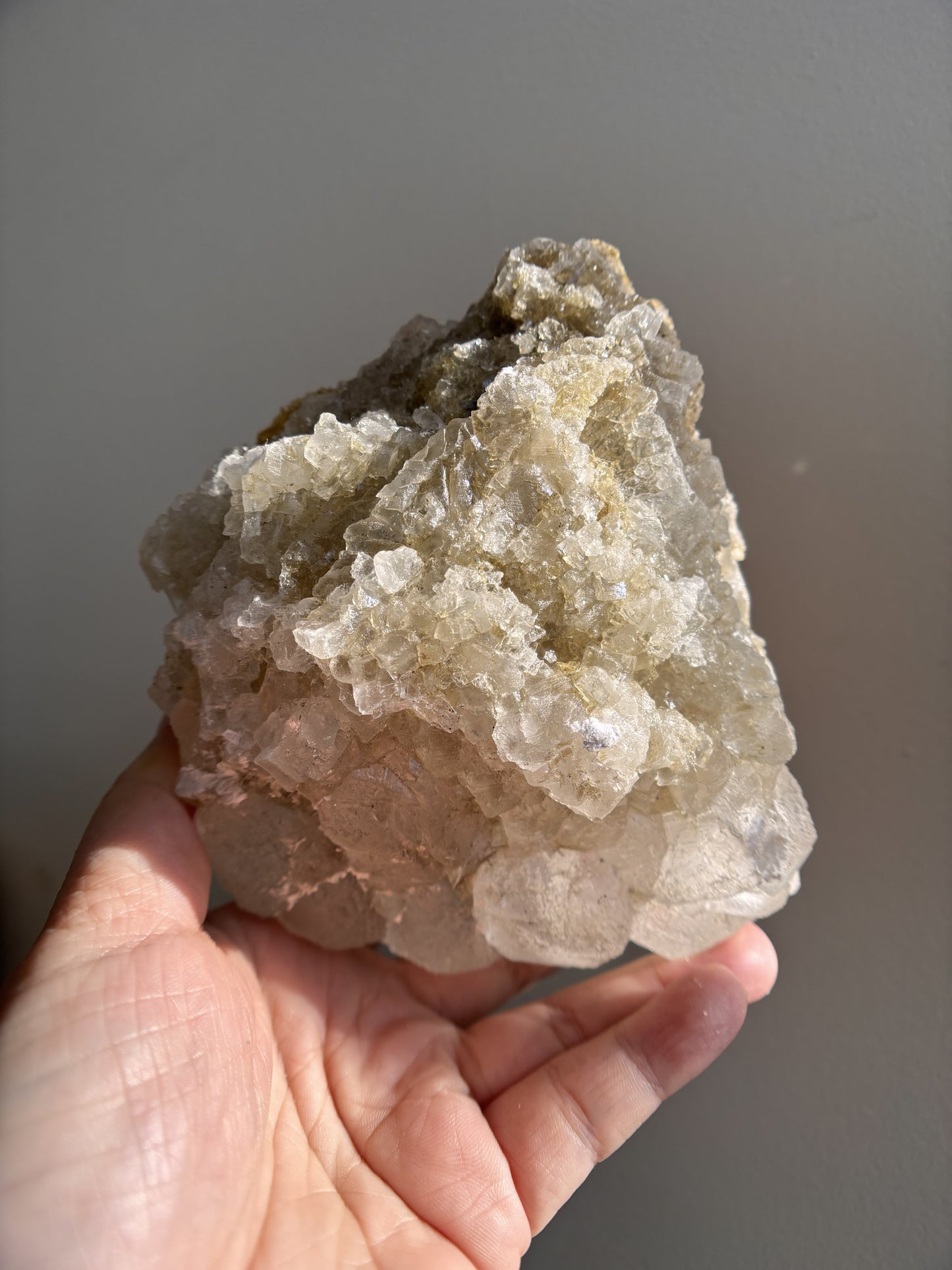 Peruvian Golden Selenite with Sugary Halite 1.07kg (2.36lbs)
