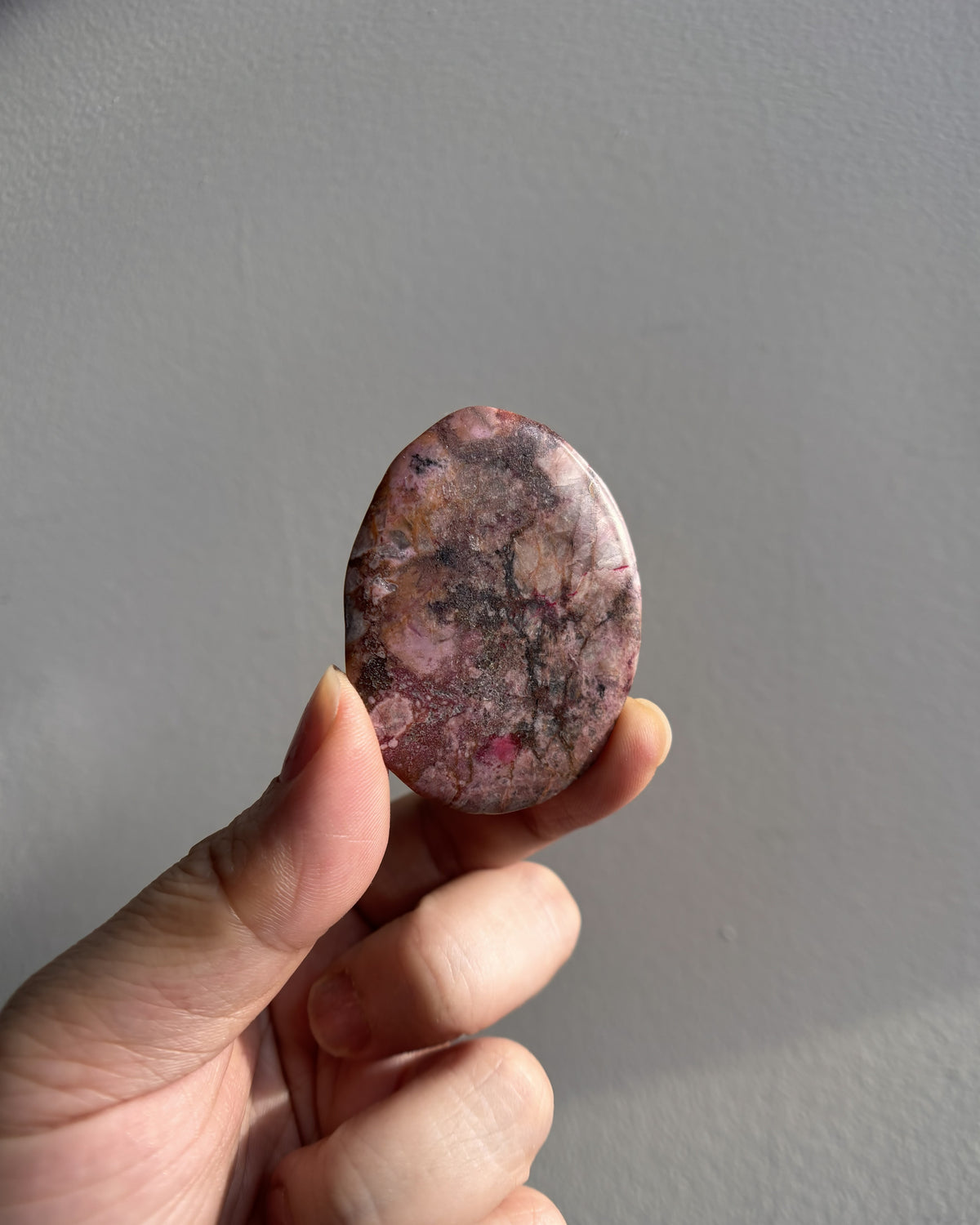 Pink Cobaltocalcite Palmstone 18.9g