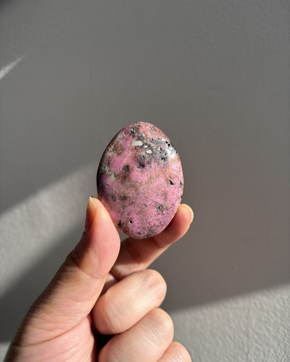 Pink Cobaltocalcite Palmstone 28.8g
