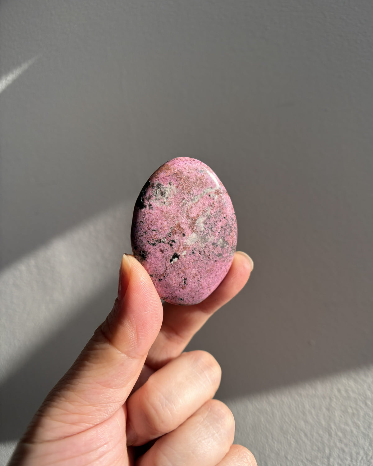 Pink Cobaltocalcite Palmstone 28.8g