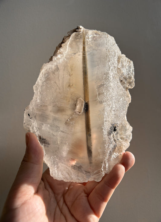 Ancient Poseidon Temple Selenite 83g