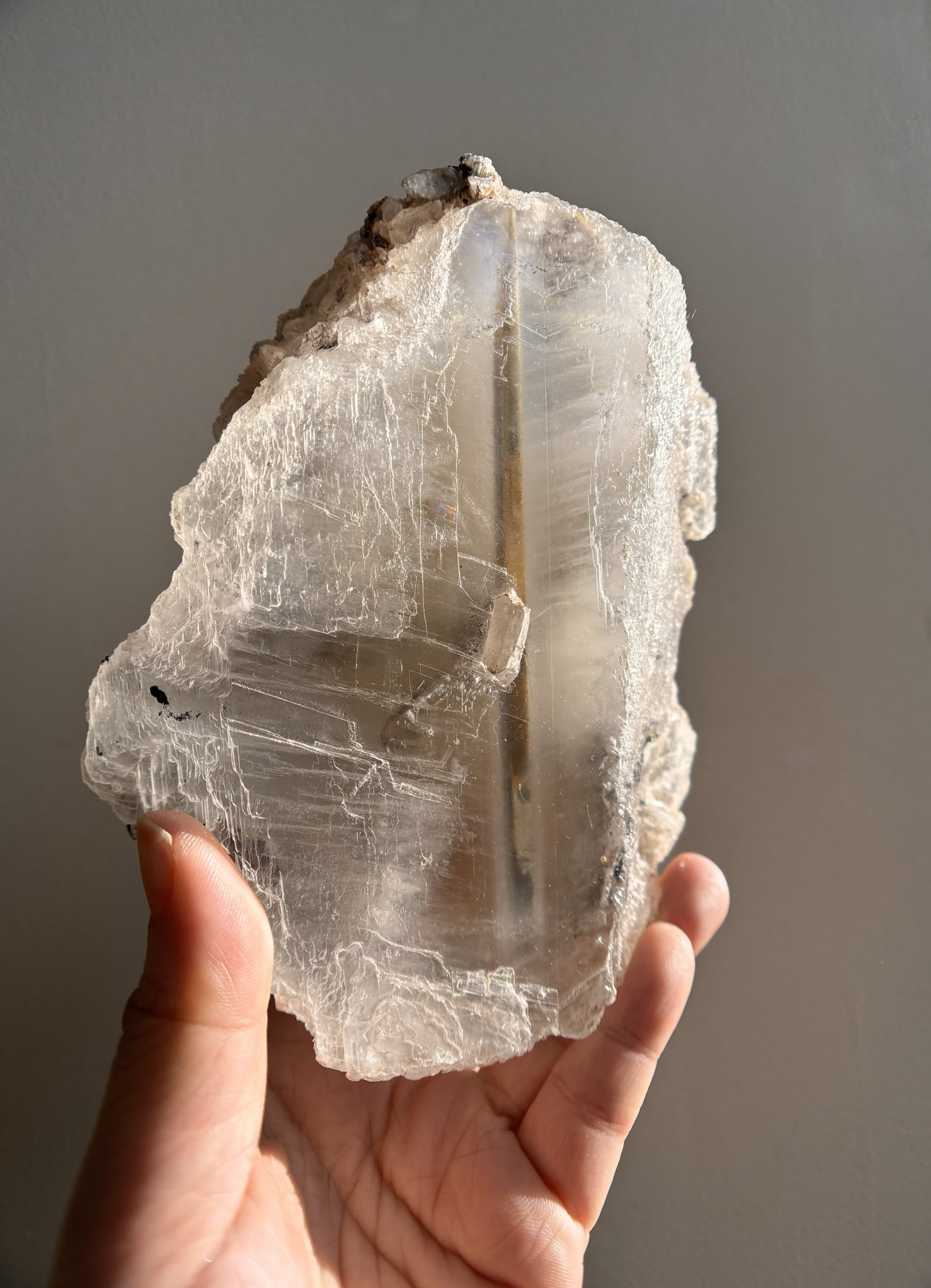 Ancient Poseidon Temple Selenite 83g