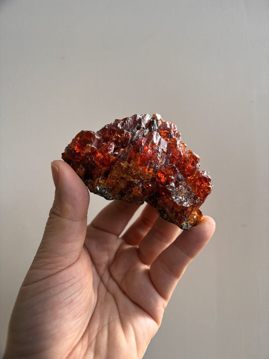Red Zincite 412.5g