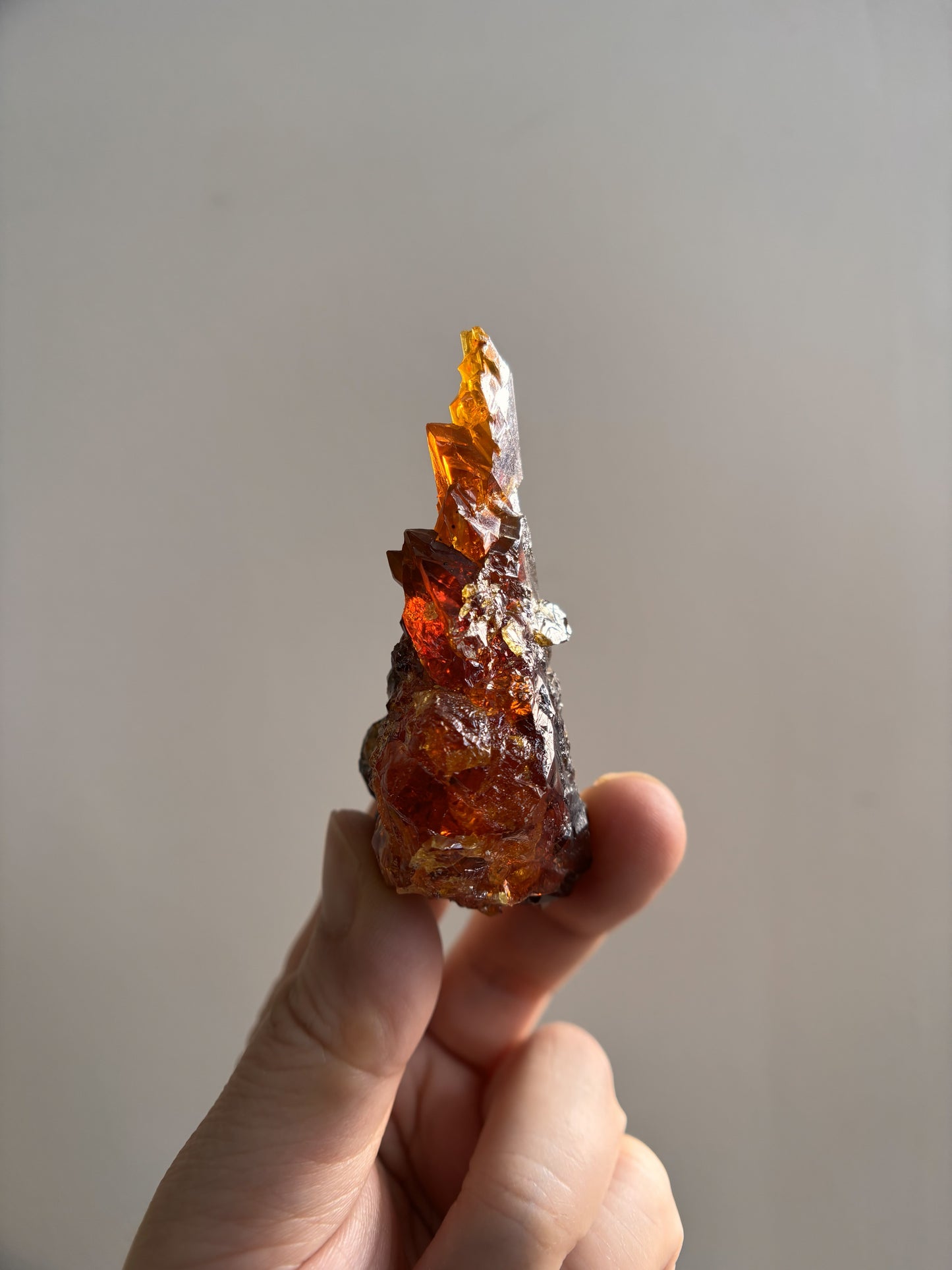 Red Zincite 91.5g