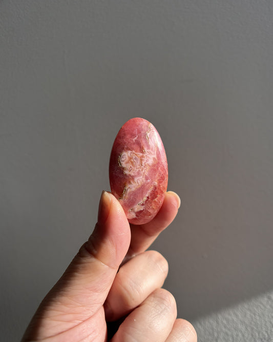High-Grade Rhodochrosite Palmstone 28.7g