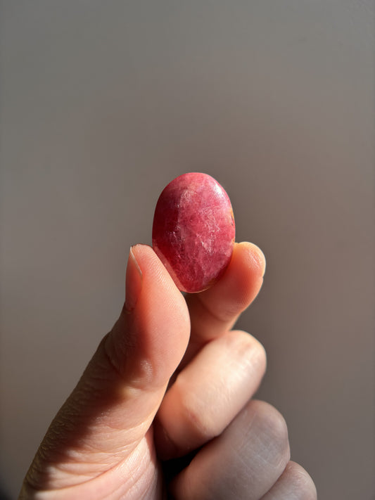 High-Grade Red Rhodonite 6.9g