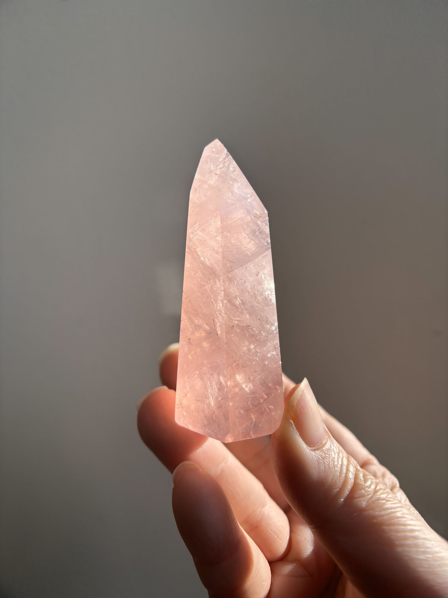 Brazilian Bahia Rose Quartz Tower 89g
