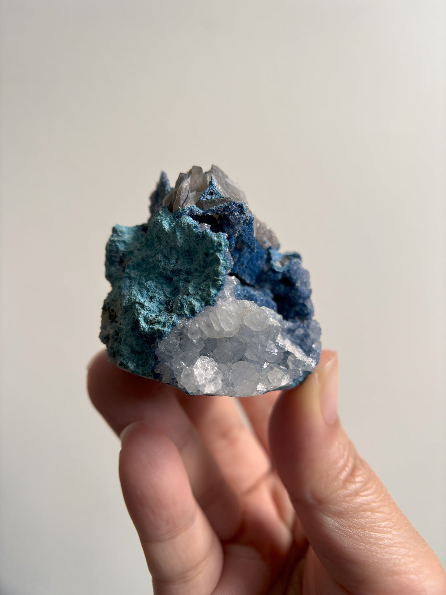 Shattuckite and Quartz 111g