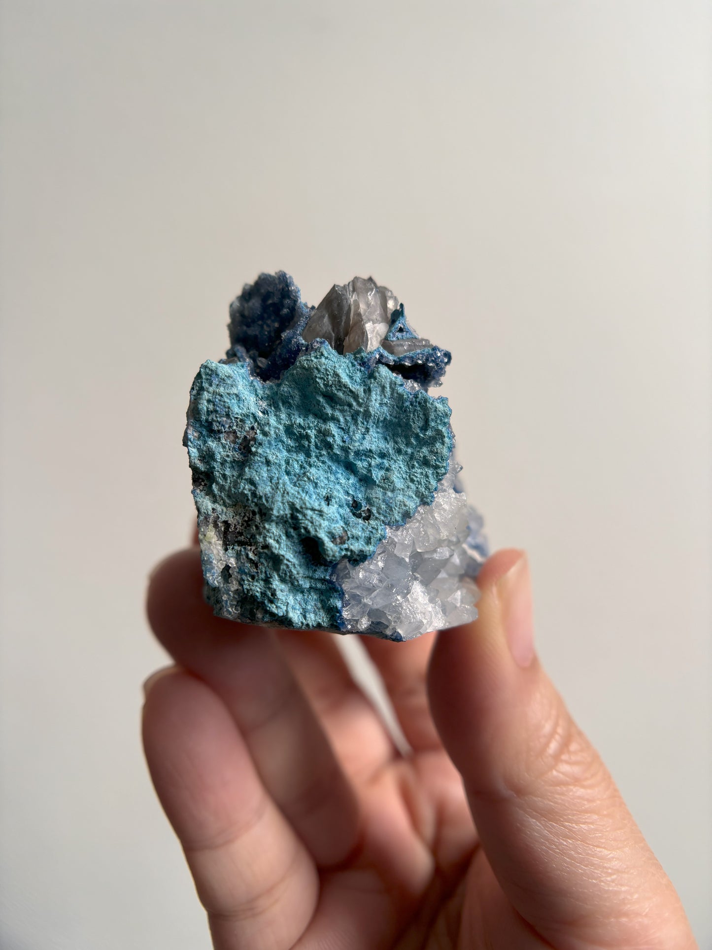 Shattuckite and Quartz 111g