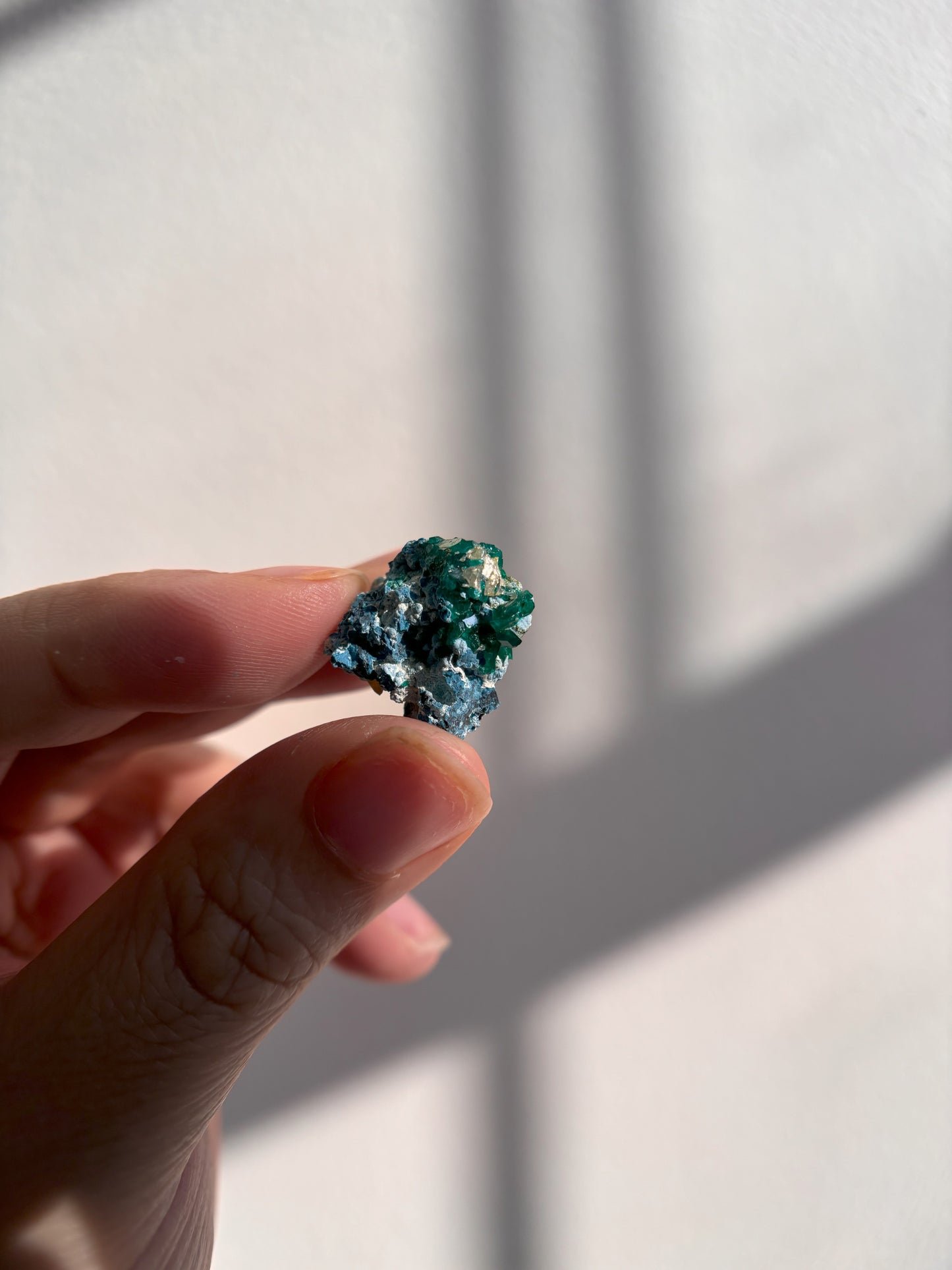 Shattuckite with Dioptase 3g