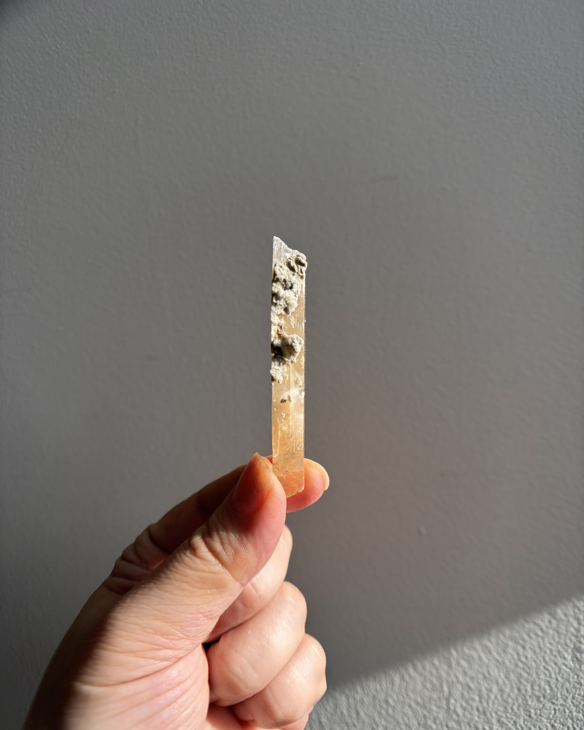 Spanish Light Golden Honey Selenite 10.7g