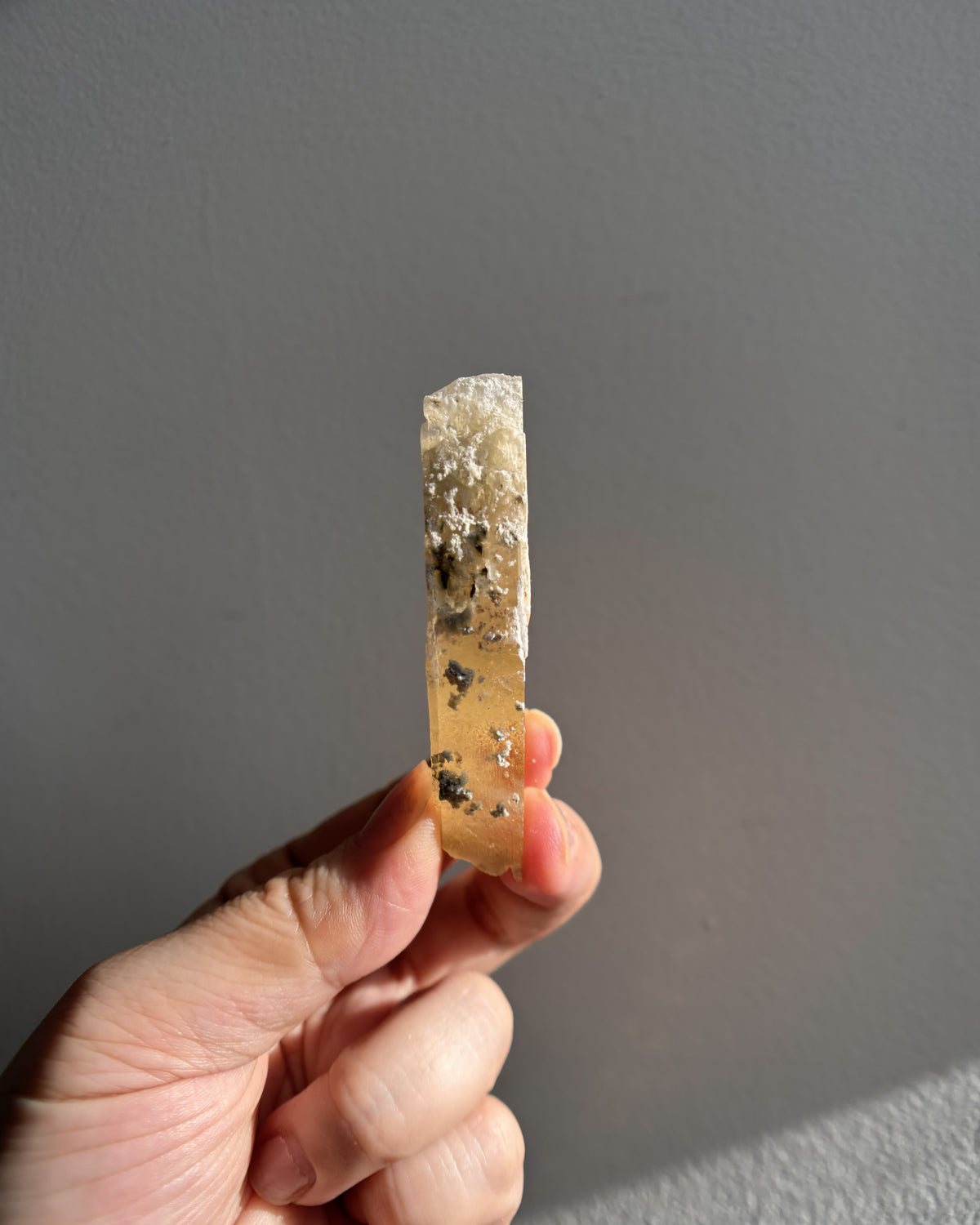 Spanish Light Golden Honey Selenite 23.5g