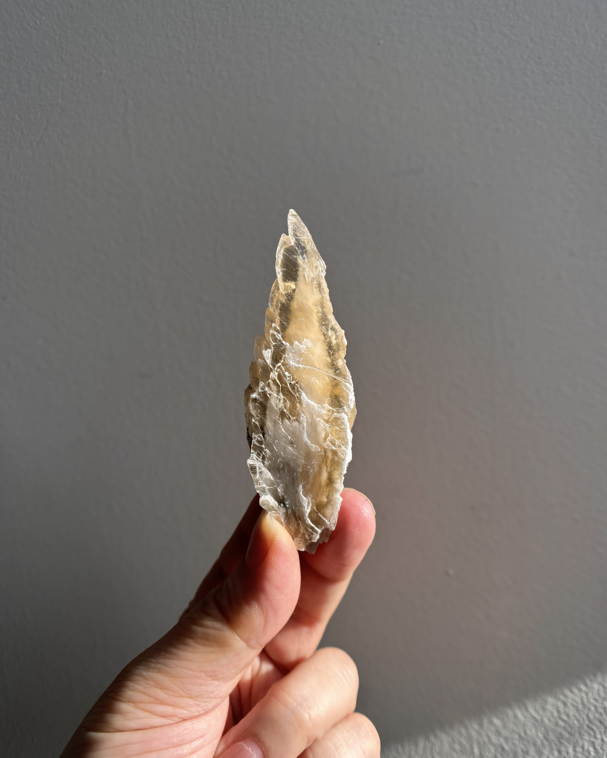 Spanish Light Golden Honey Selenite 25.1g