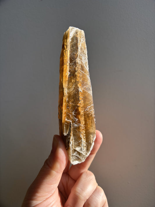 Spanish Golden Honey Selenite 103g