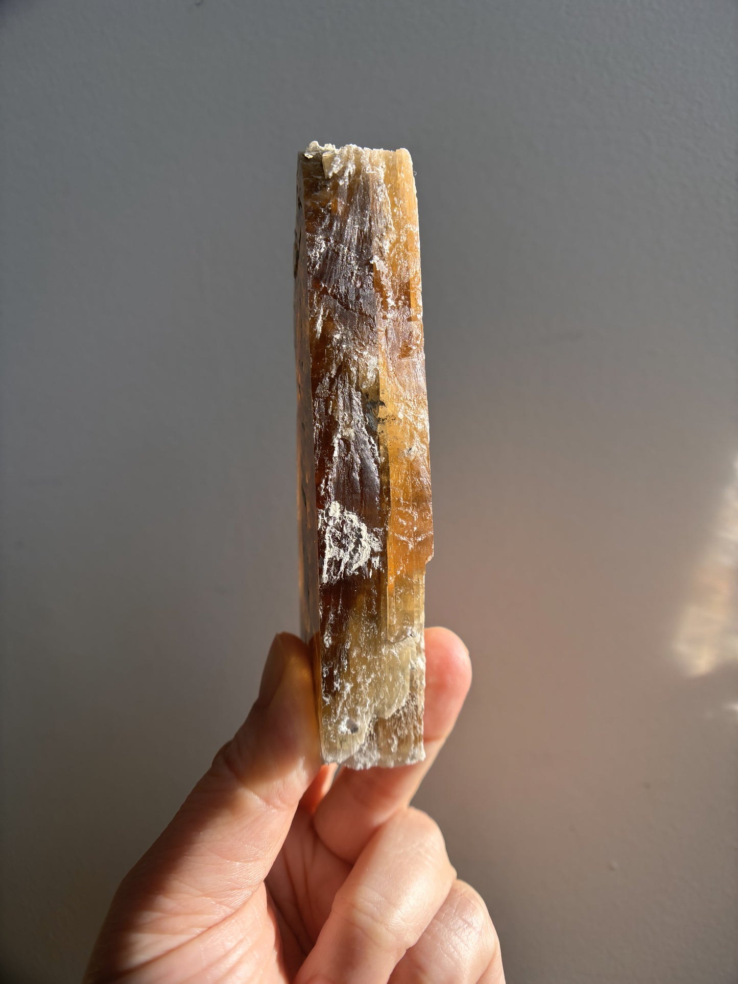Spanish Golden Honey Selenite 103g
