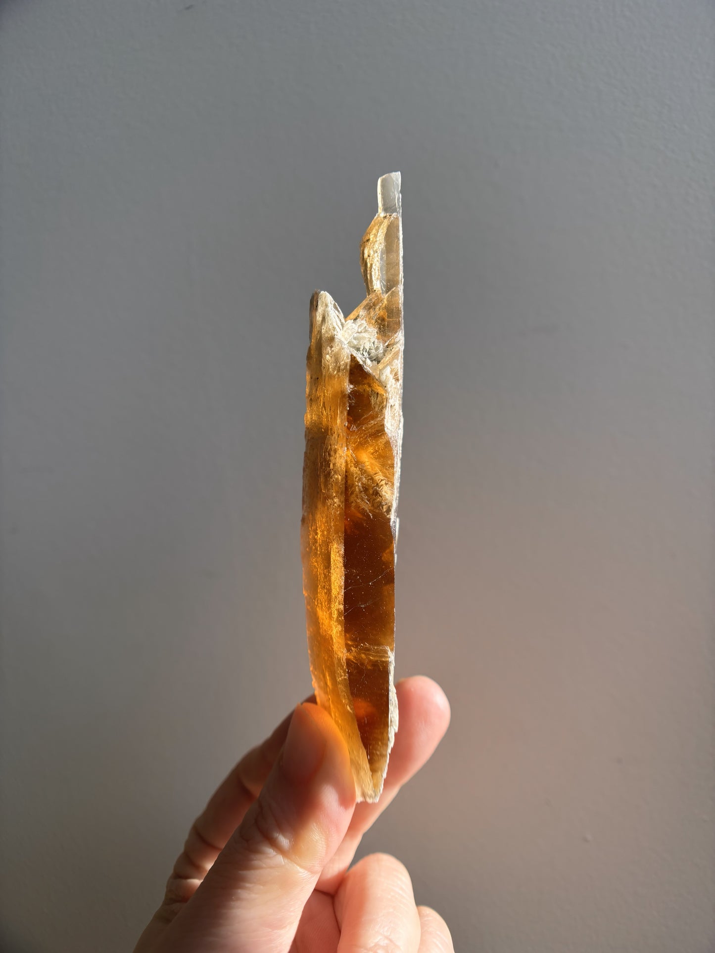 Spanish Golden Honey Selenite 47g