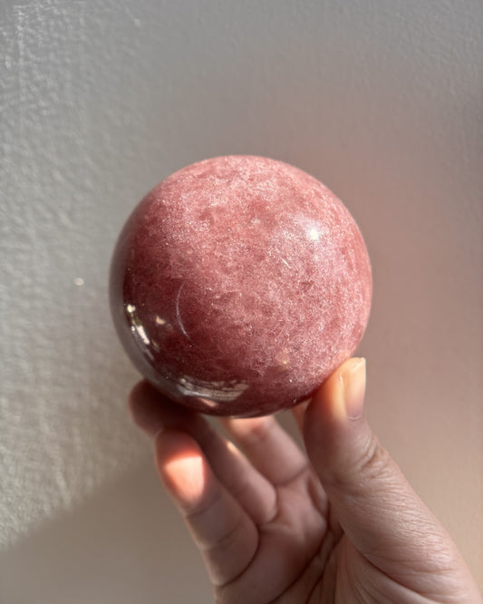 Strawberry Quartz Sphere 553.5g
