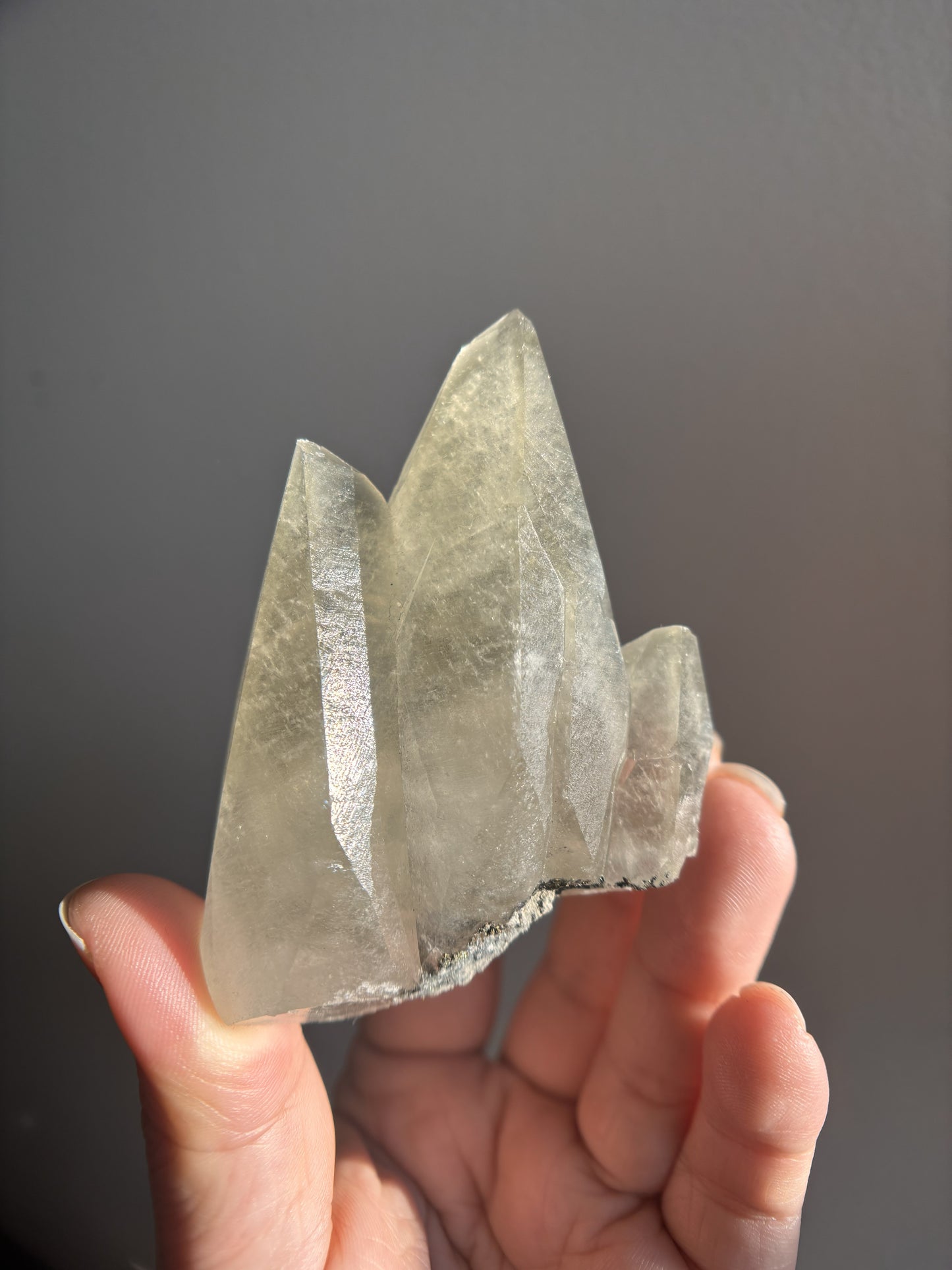 Sweetwater Mine Dogtooth Phantom Calcite 142g