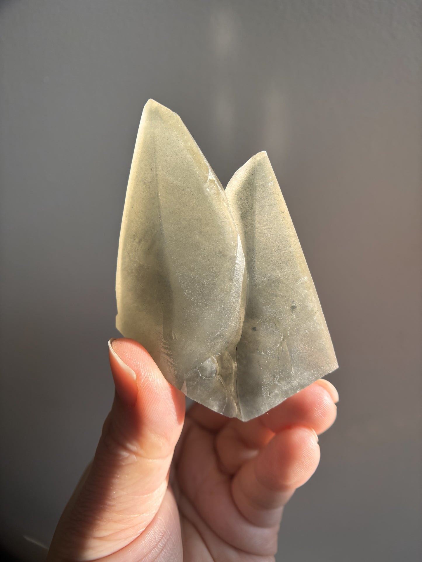 Sweetwater Mine Dogtooth Phantom Calcite 142g