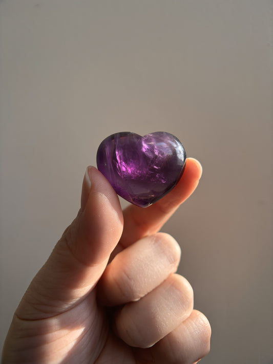 Wounded Uruguayan Amethyst Heart 16g