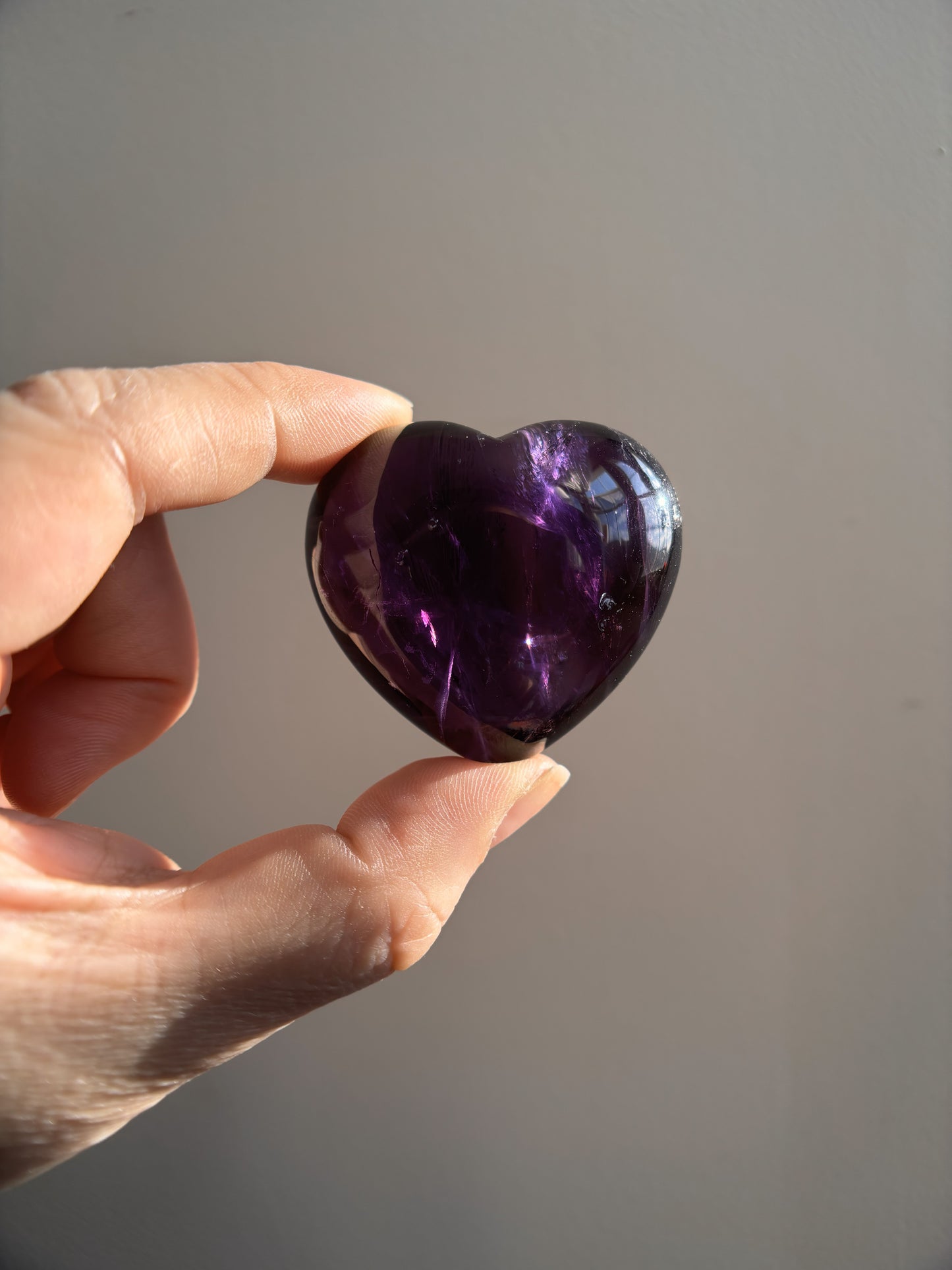 Uruguayan Amethyst Heart 70g
