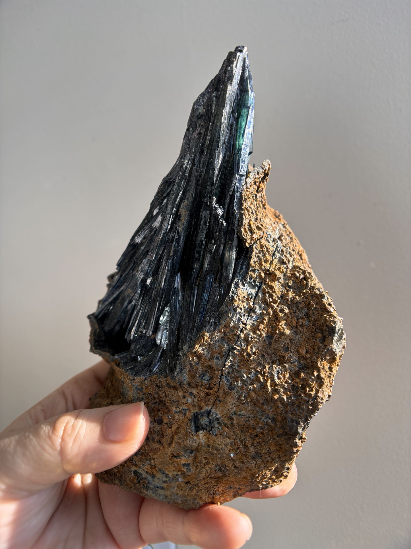 Vivianite 1kg (2.22lbs)