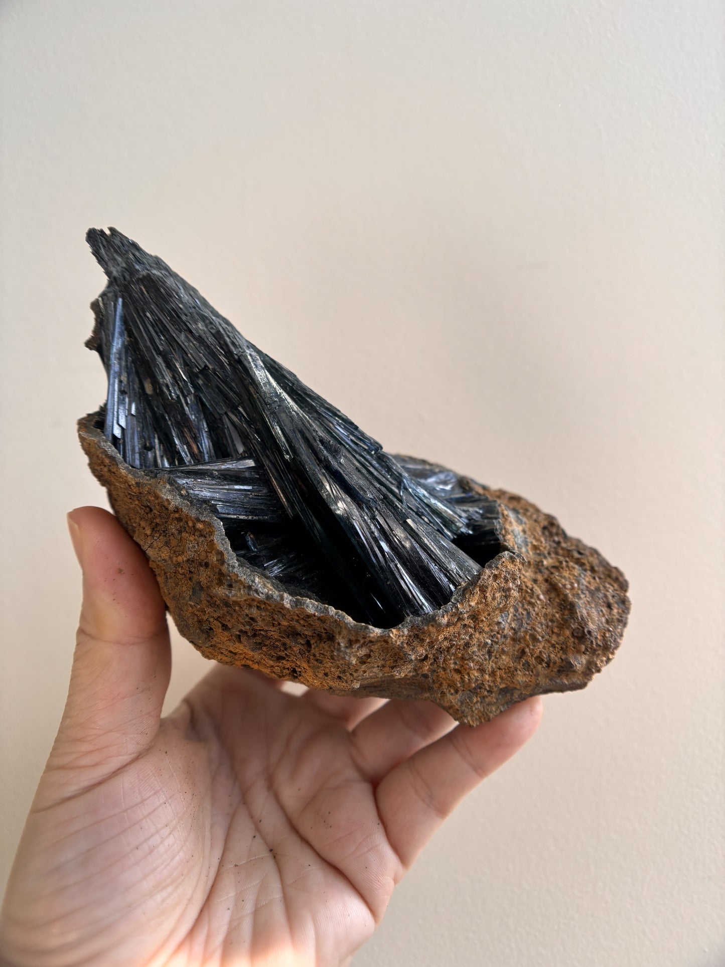 Vivianite 1kg (2.22lbs)