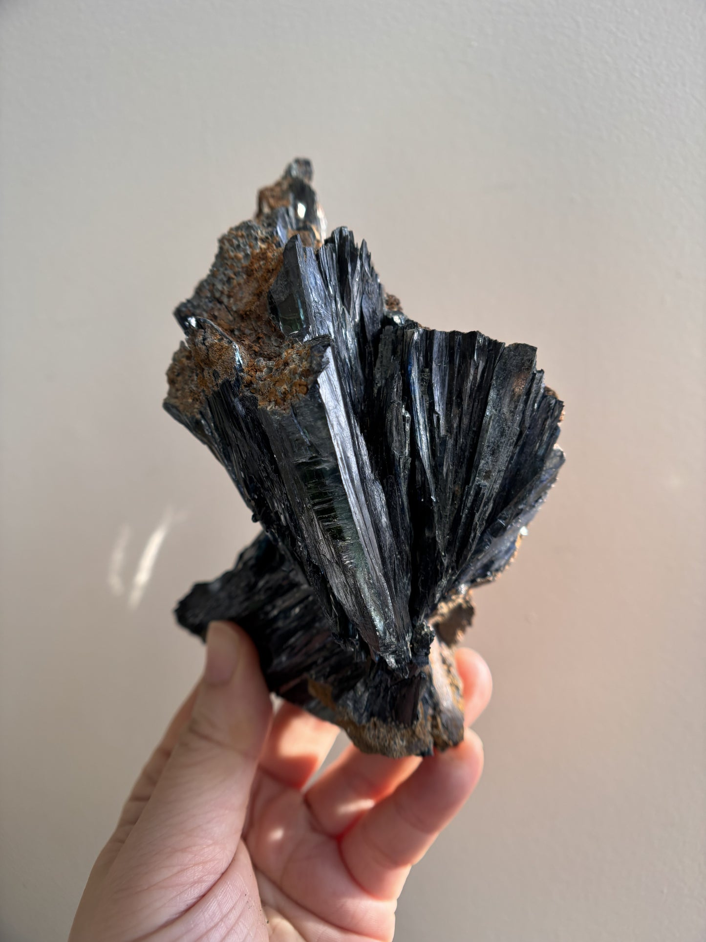 Vivianite 552.8g (1.2lbs)