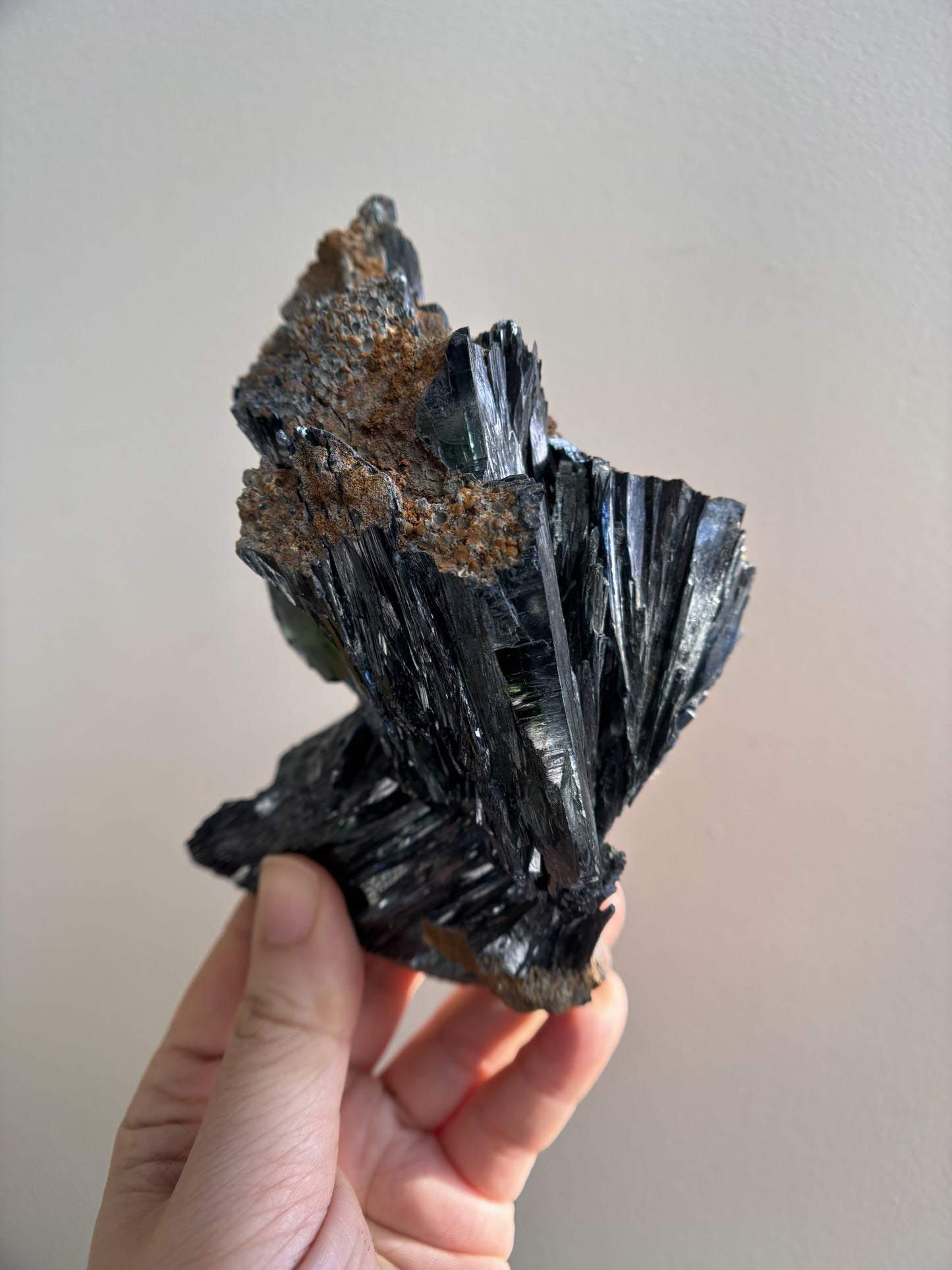 Vivianite 552.8g (1.2lbs)