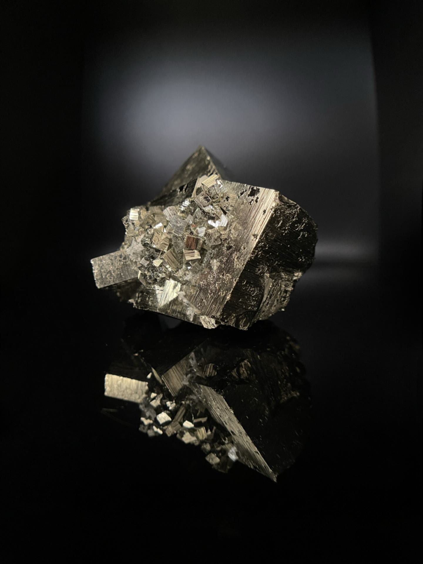 High-Grade Peruvian Pyrite 790g