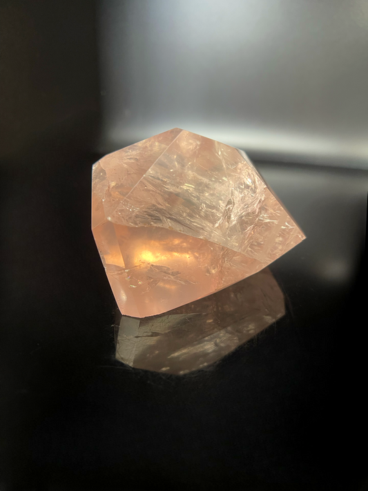 Gemmy Rose Quartz Freeform 198.6g