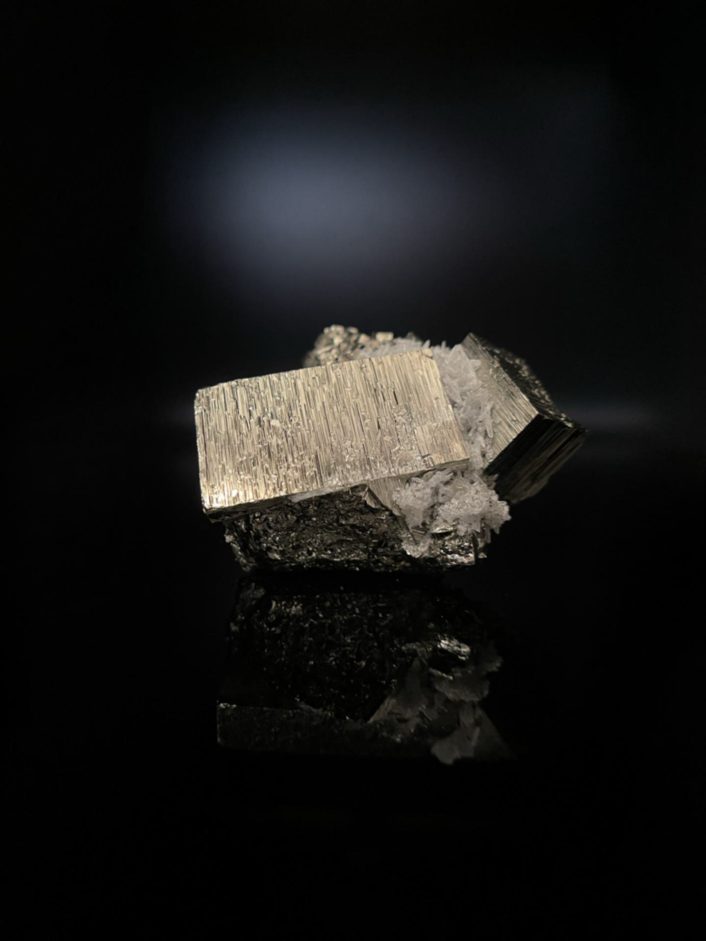 High-Grade Peruvian Pyrite 210g