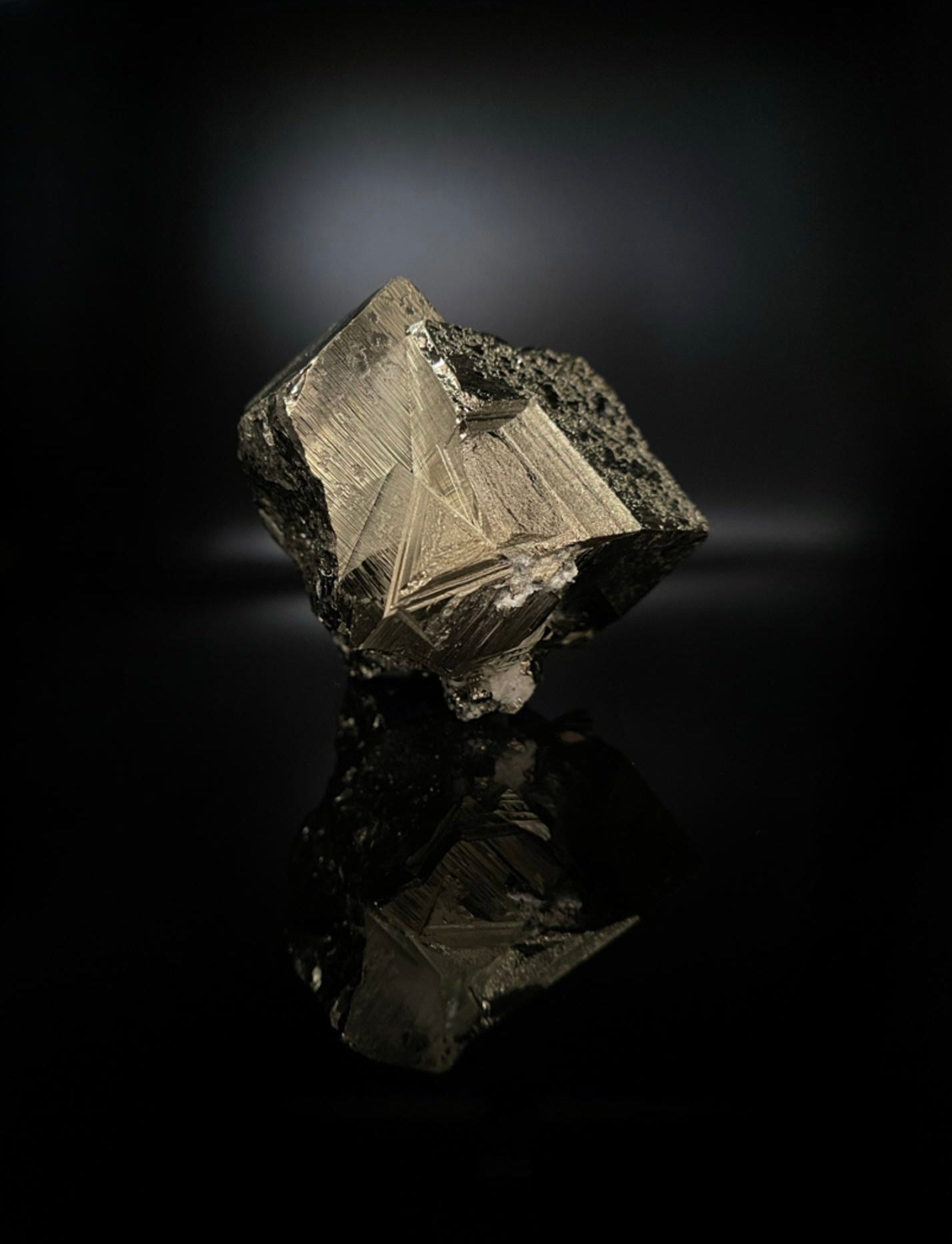 High-Grade Peruvian Pyrite 439g