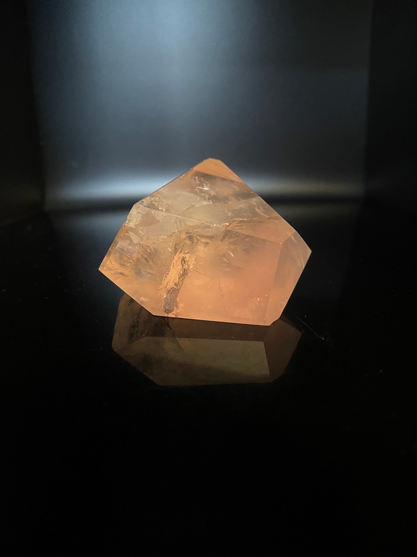 Gemmy Rose Quartz Freeform 101.4g