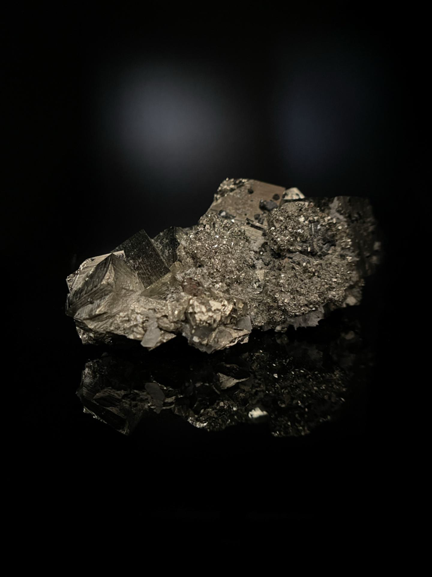 High-Grade Peruvian Pyrite 806g