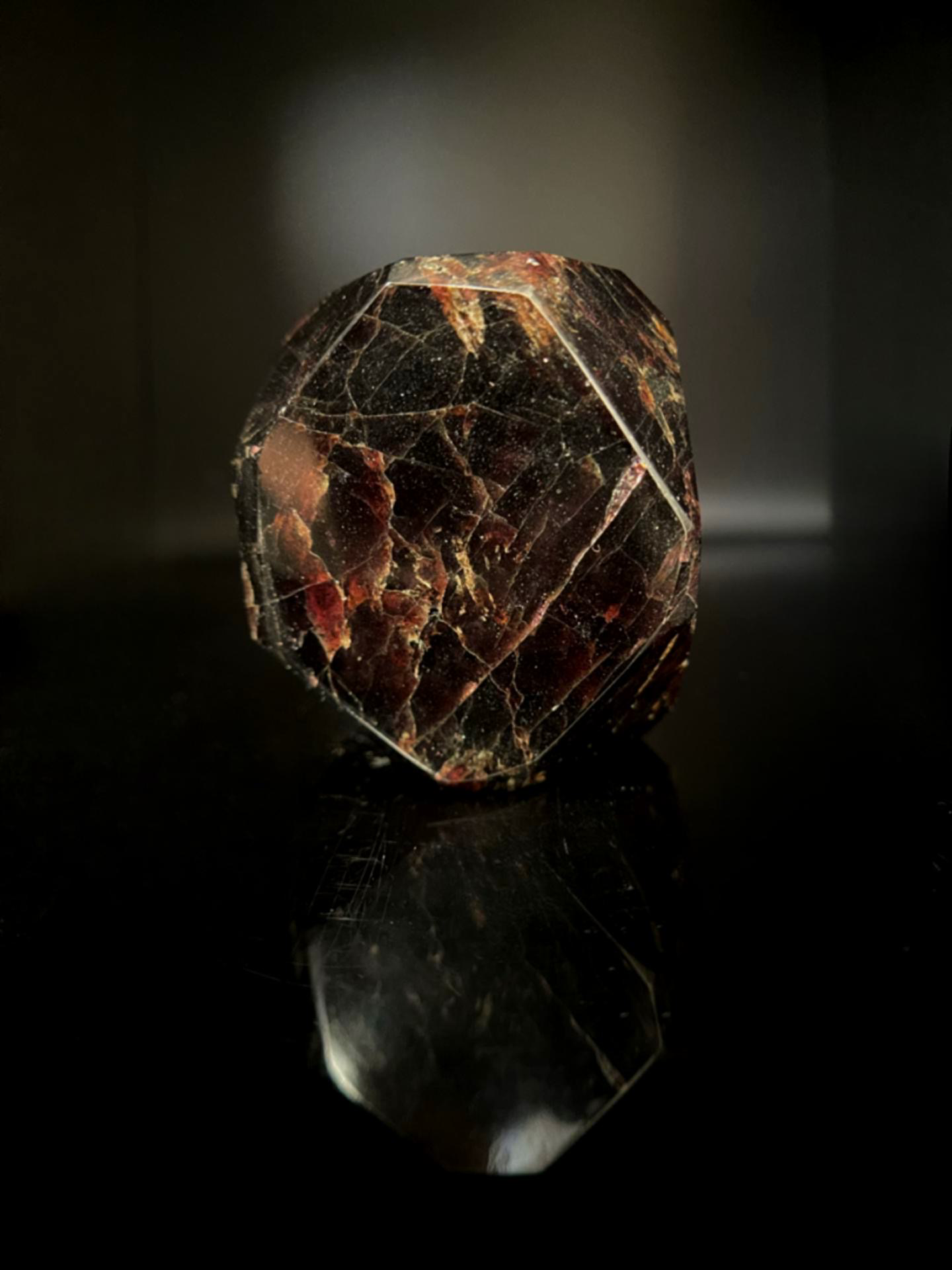 Almandine Garnet Dodecahedron 338.9g