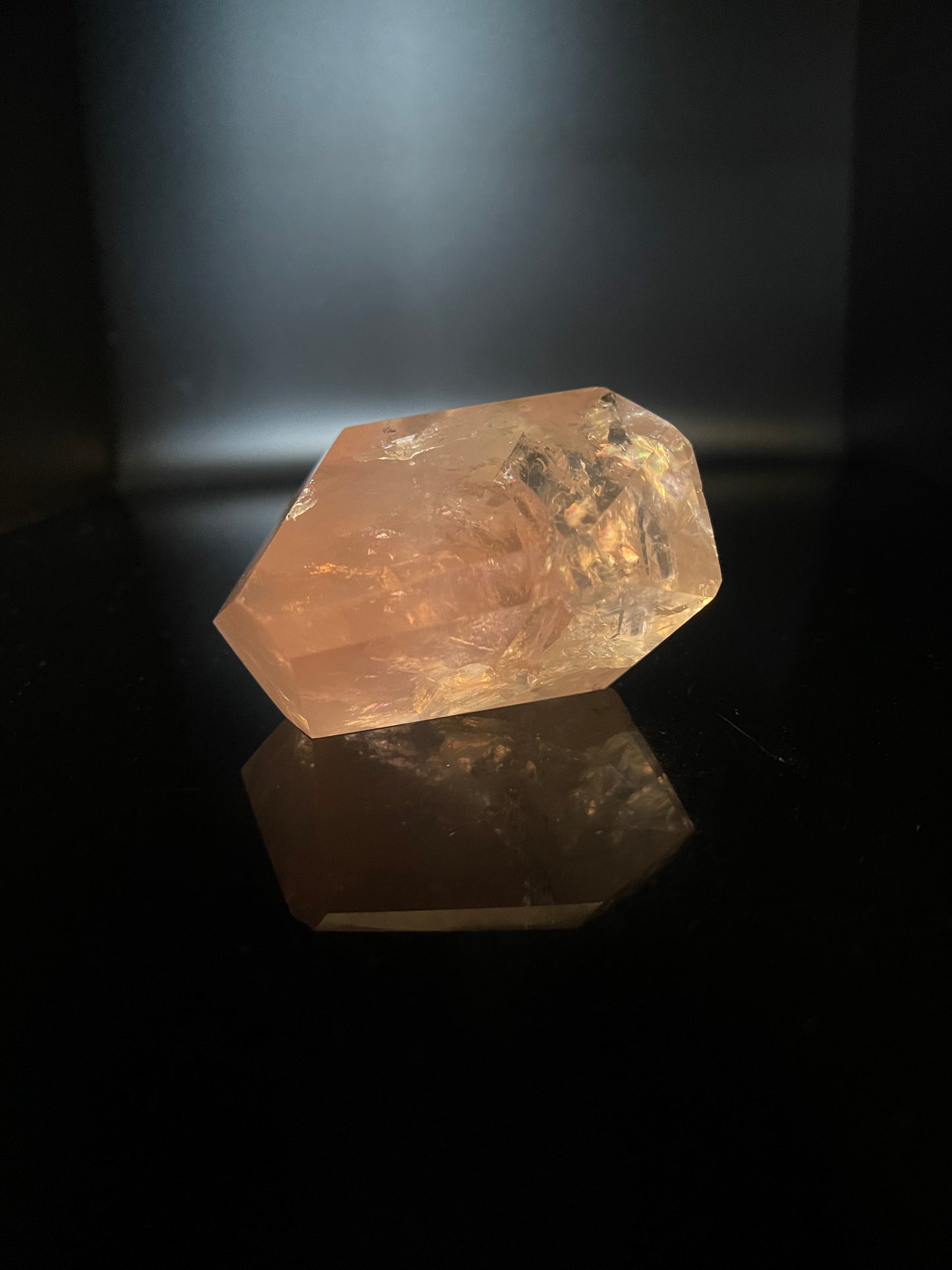 Gemmy Rose Quartz Freeform 101.4g