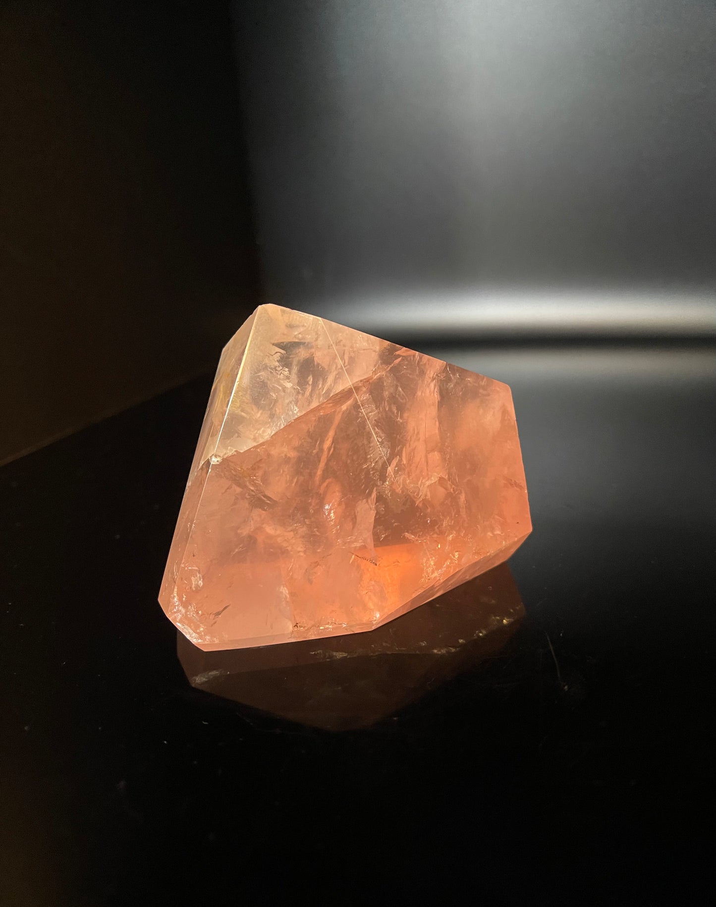 Gemmy Rose Quartz Freeform 93.9g