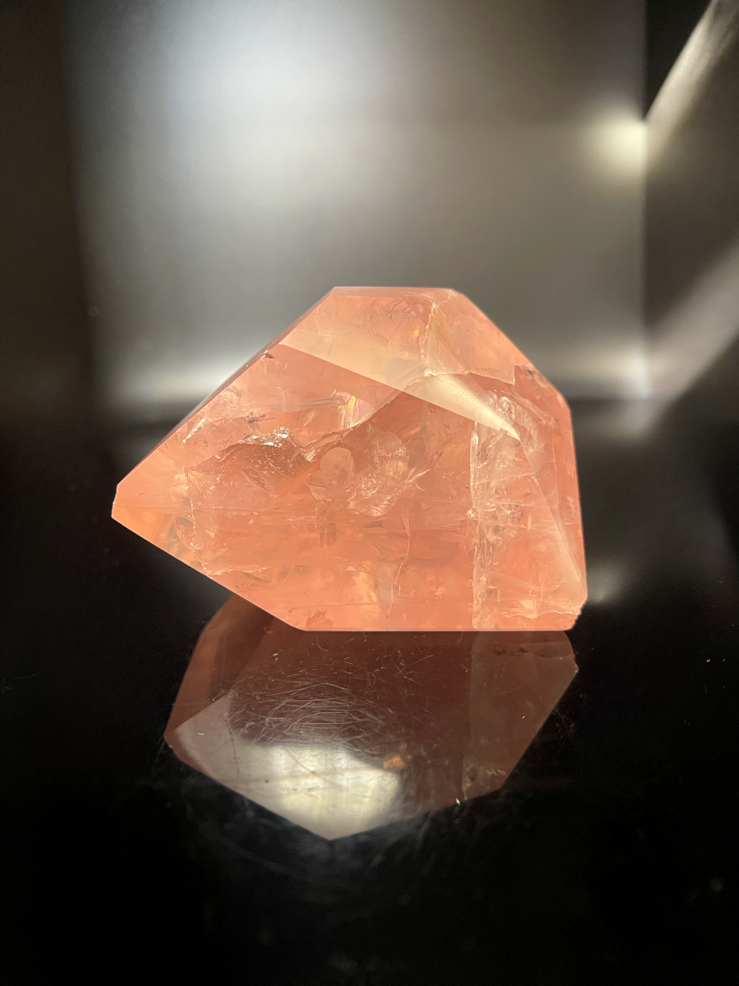 Gemmy Rose Quartz Freeform 198.2g