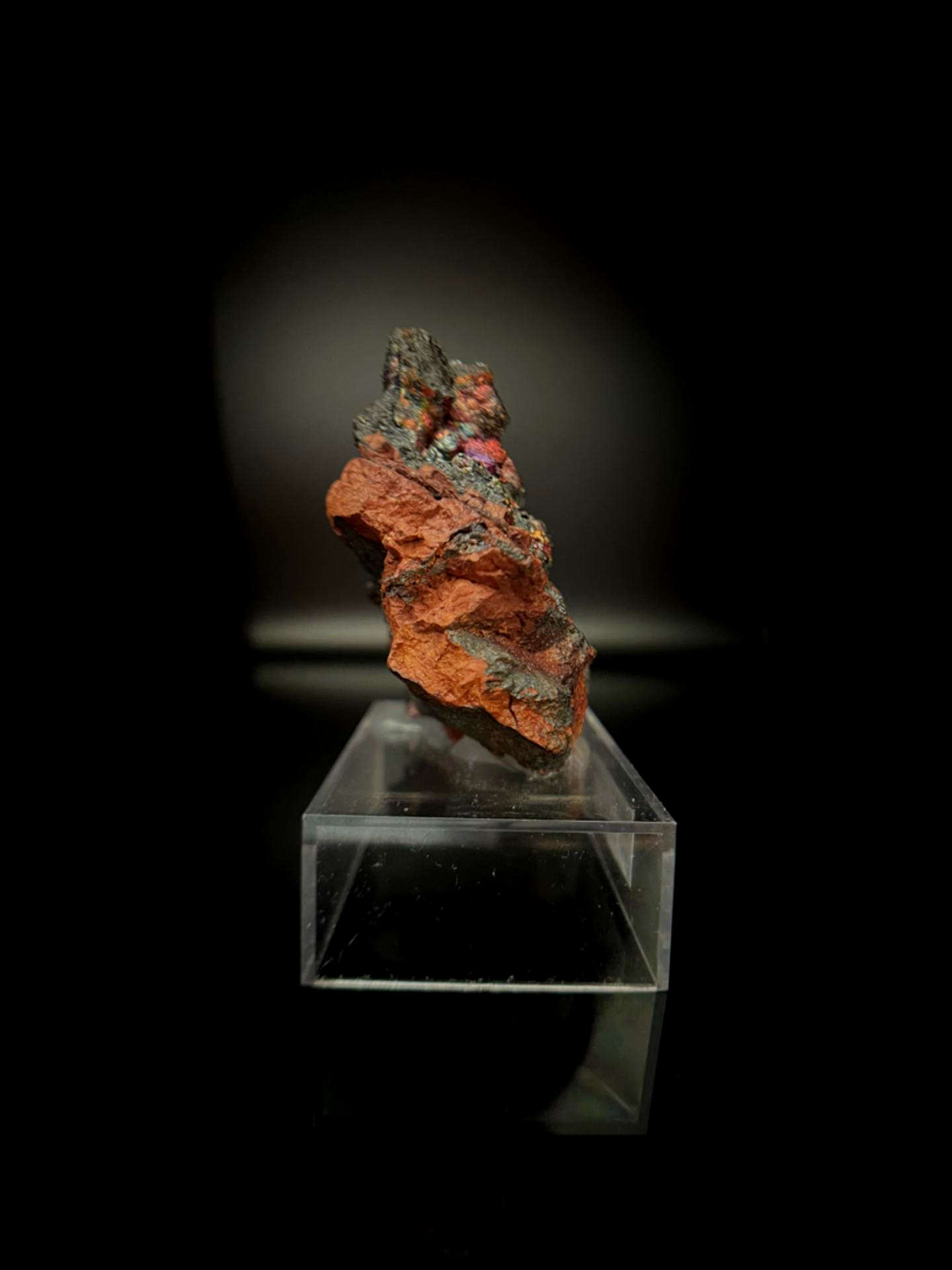 Iridescent Goethite 110g