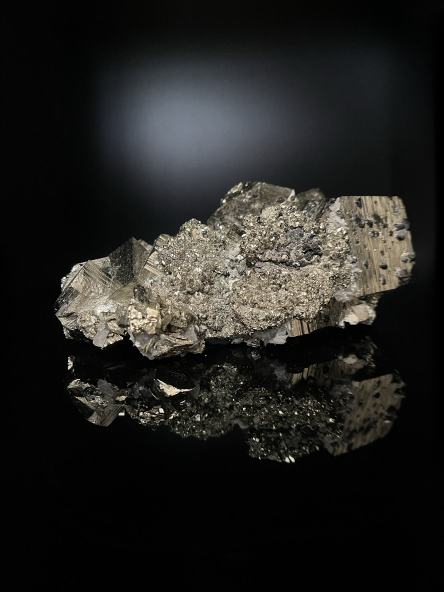 High-Grade Peruvian Pyrite 806g