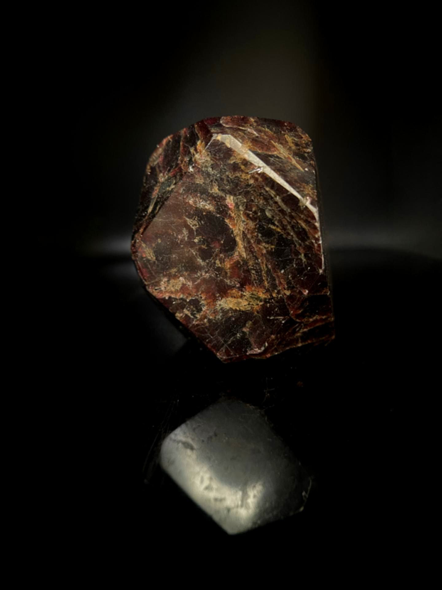 Almandine Garnet Dodecahedron 338.9g